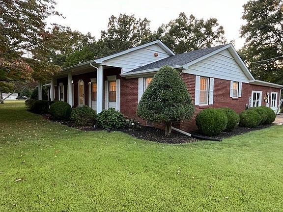 5th image of 1386 Chisholm Rd