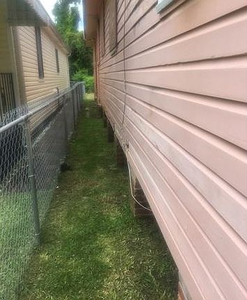 4th image of 1371 Sere St