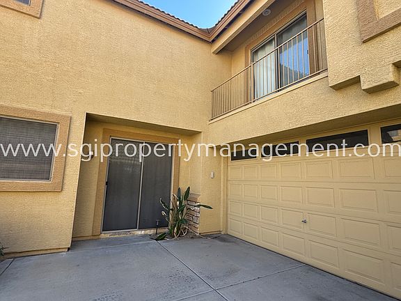 2nd image of 5313 E Hilton Ave