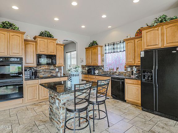 3rd image of 12348 W Milton Dr
