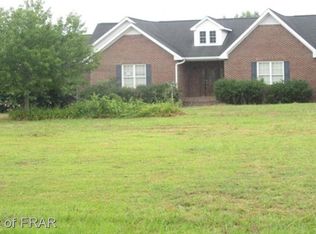 886 Griffin Rd, Lillington, NC 27546