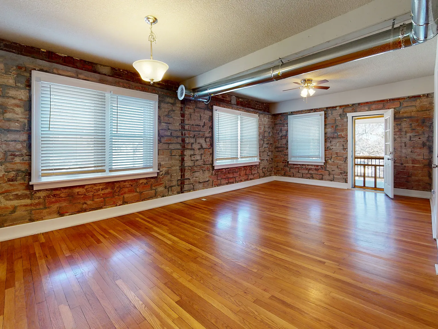 6020 Rockhill Rd | Updated Brookside Apartment — Photo 4