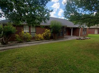 2105 Raintree Dr, Conway, AR 72032