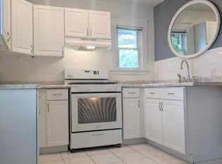 1022 N 5th St, Minneapolis, MN 55411