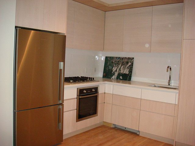 2nd image of 552 Lafayette Ave APT 4B