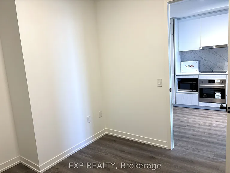 28 Interchange Way #1809 — Photo 15