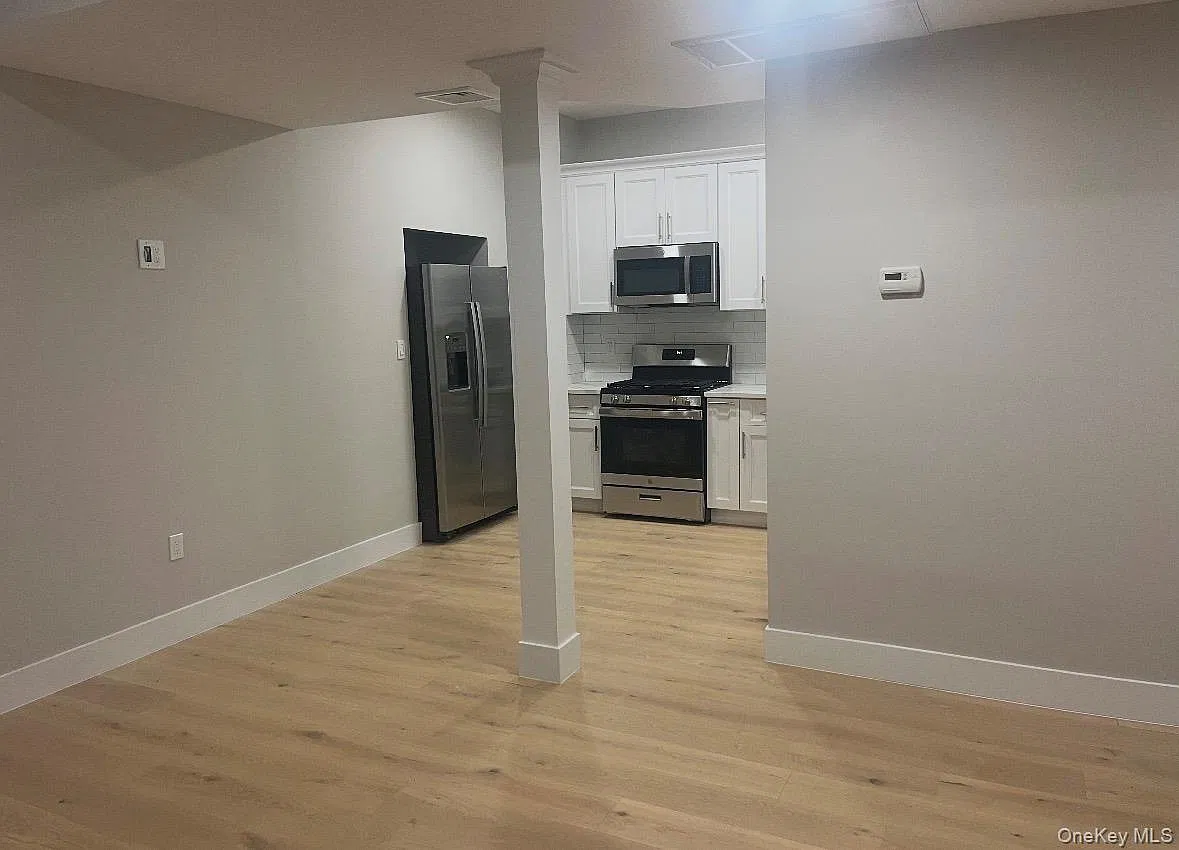 1 bed, 1.0 bath, 6830 sqft, $2,500 — Photo 1