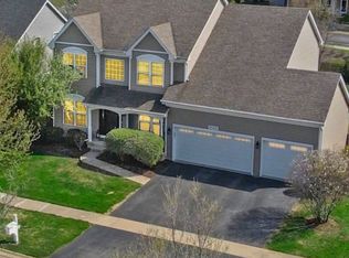 39W491 S Hyde Park, Geneva, IL 60134