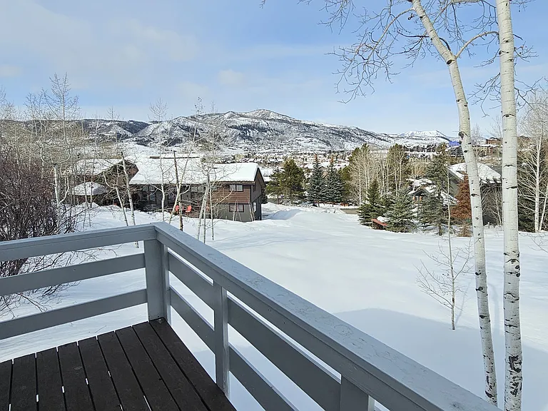 2735 Alpenglow Way #A — Photo 22