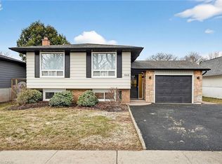 646 Cumberland Ave, Burlington, ON L7N 2X5