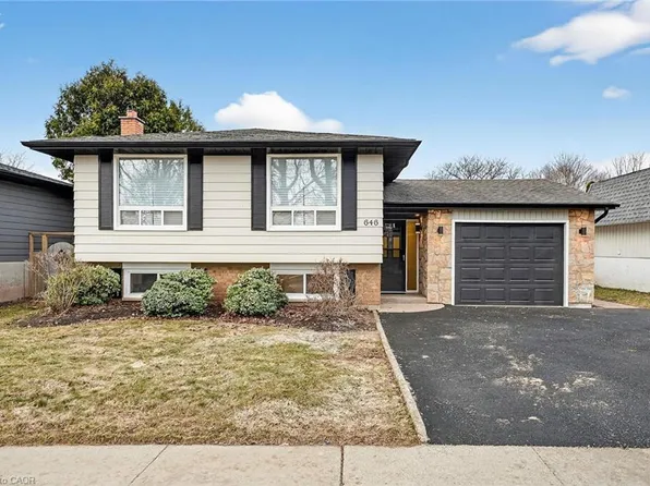 646 Cumberland Ave, Burlington, ON L7N 2X5