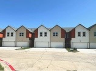 218 Heritage Ct, Seagoville, TX 75159