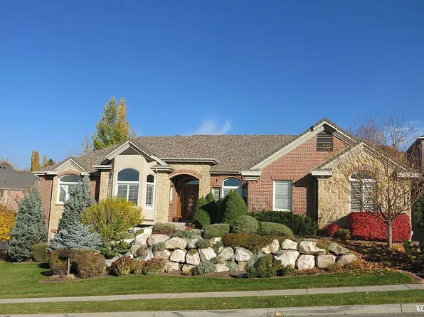 136 N Fairway Dr, North Salt Lake, UT 84054