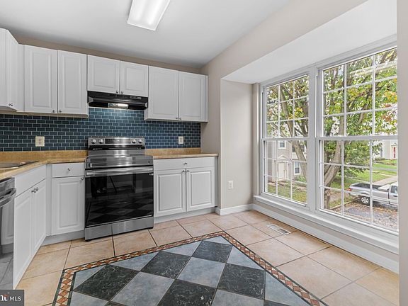 4th image of 13902 Big Yankee Ln