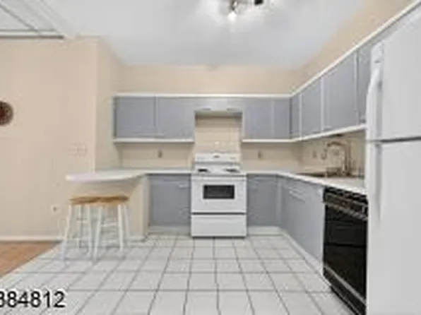 75 Liberty Avenue image 11 of 21