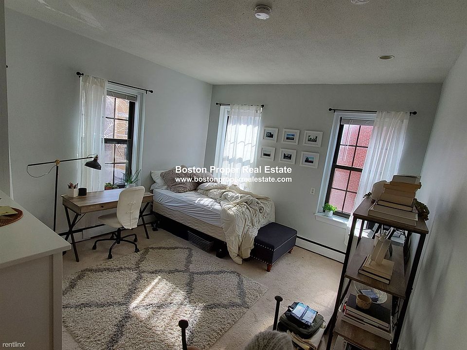 158 Saint Botolph #6 Boston - Back Bay Unit Photo 6