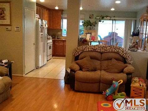 5th image of 12215 Crest Ave