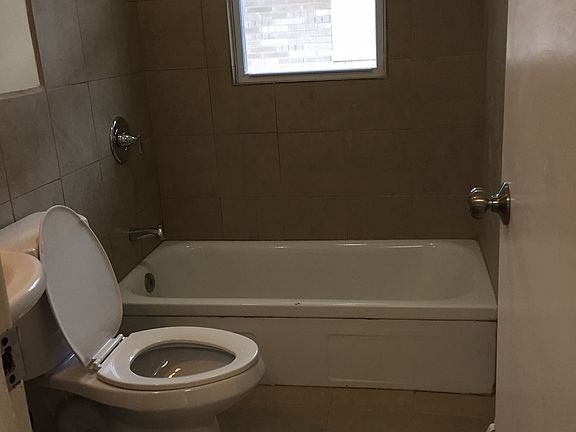 2nd image of 2321 Salem Blvd APT 2