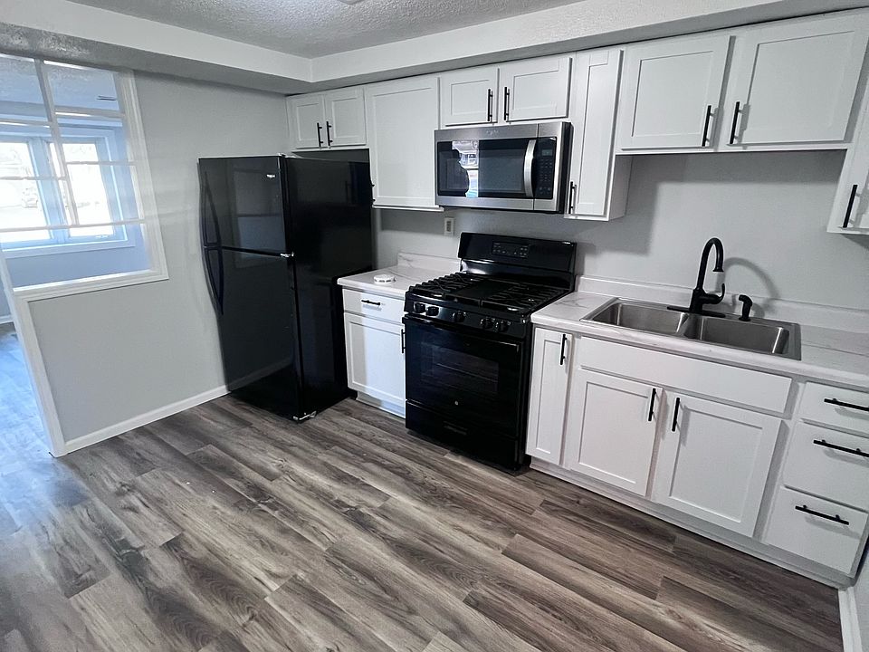 1636 Short St, Rantoul, IL 61866 Zillow