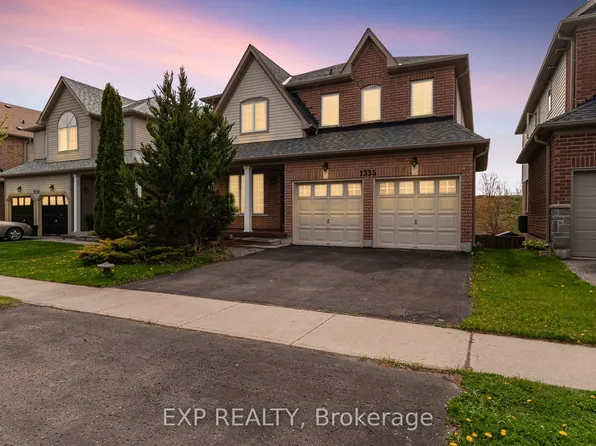1335 Langley Cir, Oshawa, ON L1K 0E2