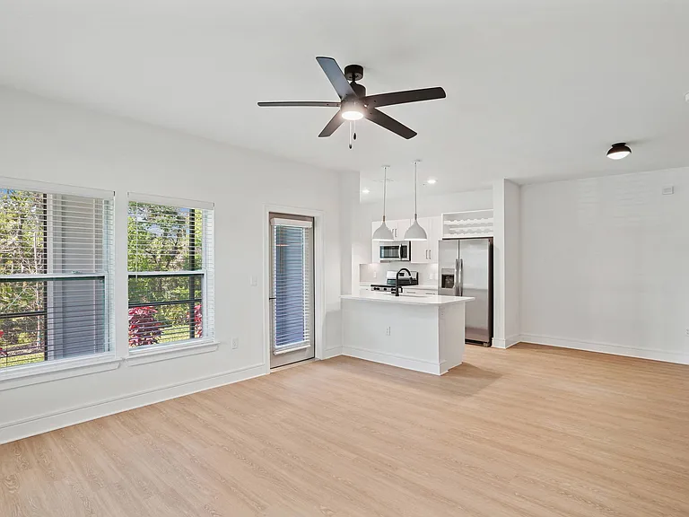 Solay Cape Coral — Photo 105