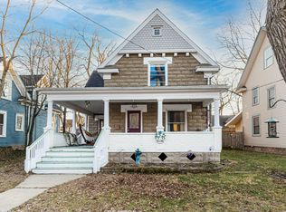 413 W Barnes Ave, Lansing, MI 48910