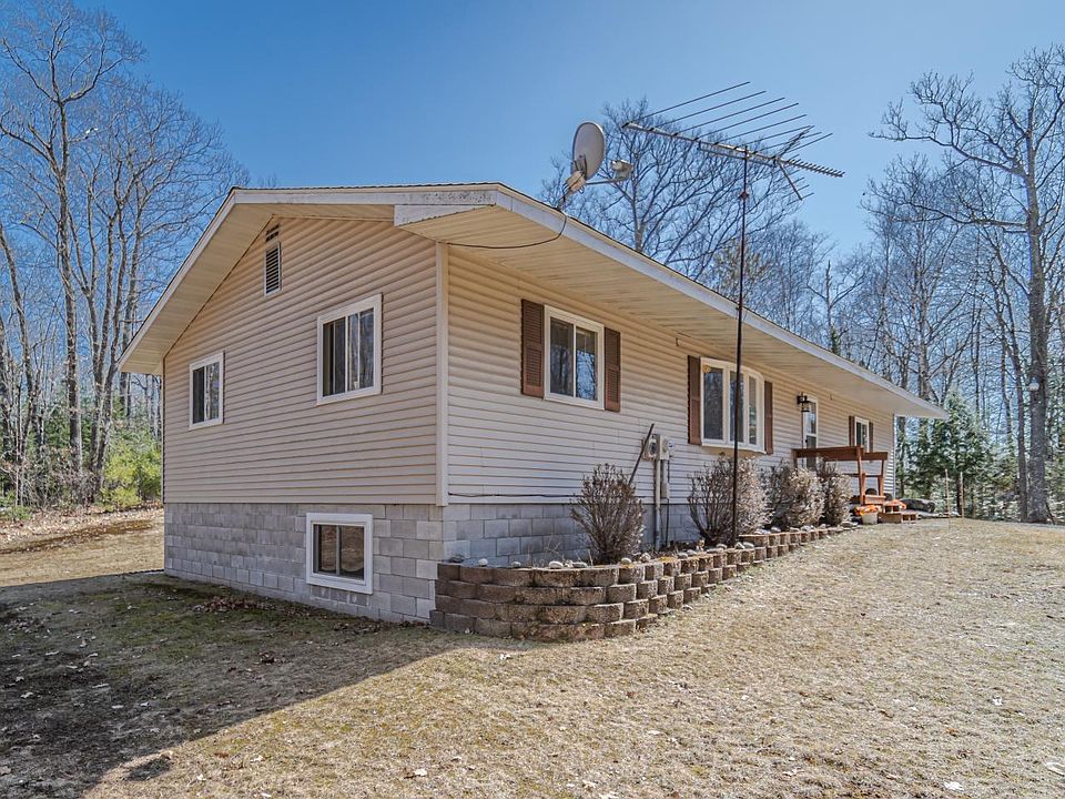 1st image of 1632 W Carpenter Lake Rd #W