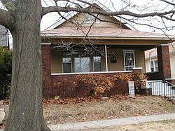 1st image of 933 Hervey St