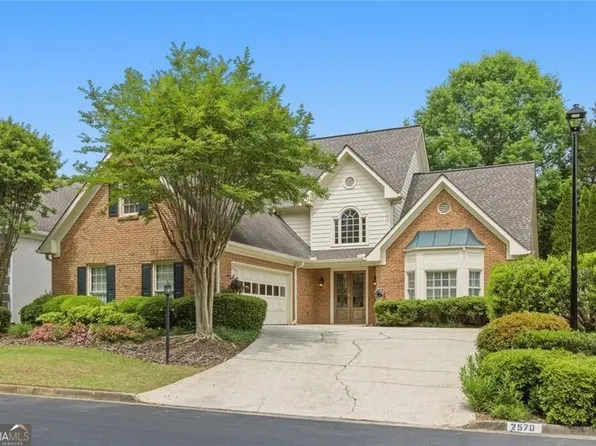 2570 Club Springs Dr, Roswell, GA 30076