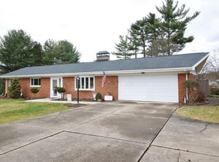 165 E Willow Dr, Zanesville, OH 43701