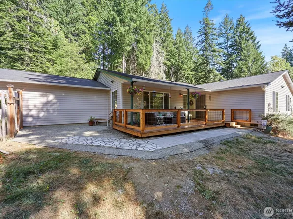 17326 Russian Hill Lane SE, Rainier, WA 98576