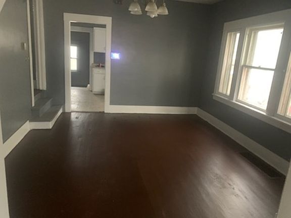 4th image of 11308 Durant Ave #2