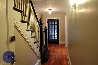 Rented by RES New York