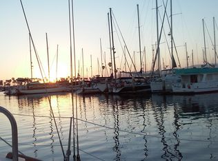 910 Peninsula St, Ventura, CA 93001