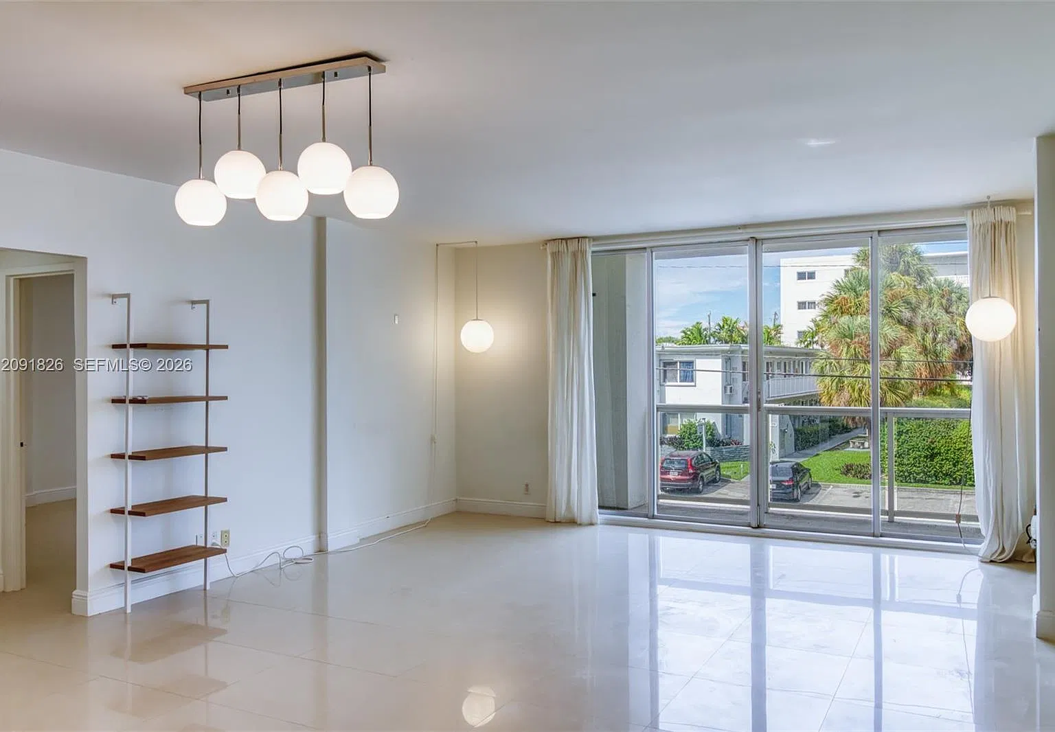 9381 E Bay Harbor Dr — Photo 4