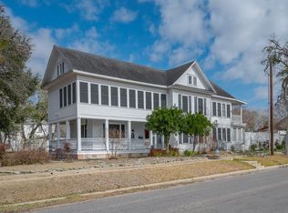 601 E Bowie St, Beeville, TX 78102