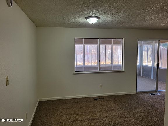 3rd image of 1935 Howard Dr