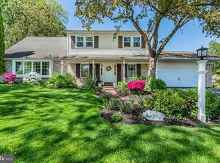 3807 Carriage House Dr, Camp Hill, PA 17011