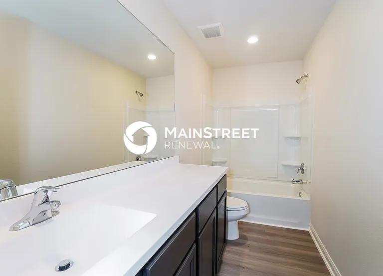 21051 Titian Dr — Photo 21