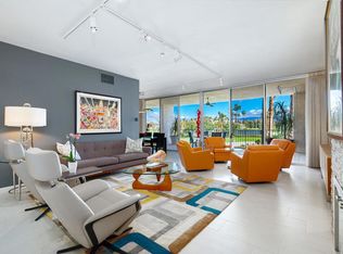 899 Island Dr APT 204, Rancho Mirage, CA 92270