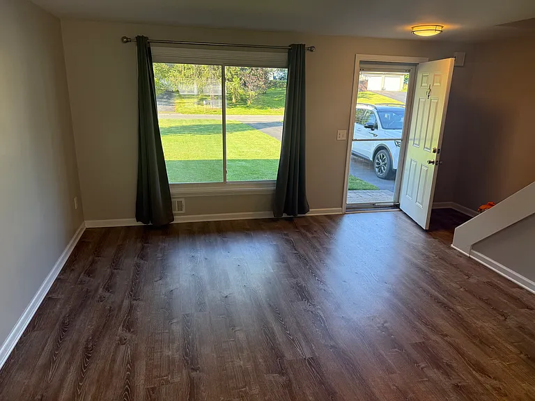 40 Wheatfield Cir — Photo 6