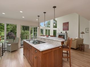 5 Berol Close, Chappaqua, NY 10514