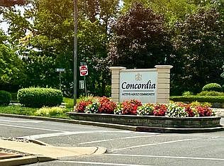 Front signs this is the way into your condo community __!welcome home __
