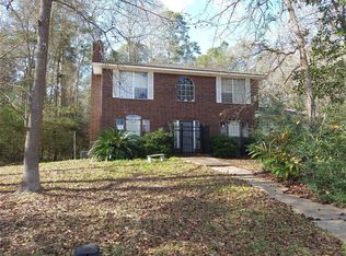 2208 Greenbriar St, Huntsville, TX 77340