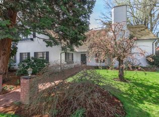 1060 SE Oak St, HILLSBORO, OR 97123