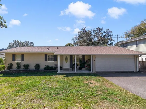 2136 Topping Pl, Eustis, FL 32726