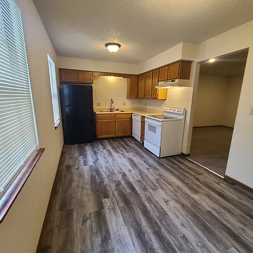 155 NW Zaun Ave #155 Photo 1