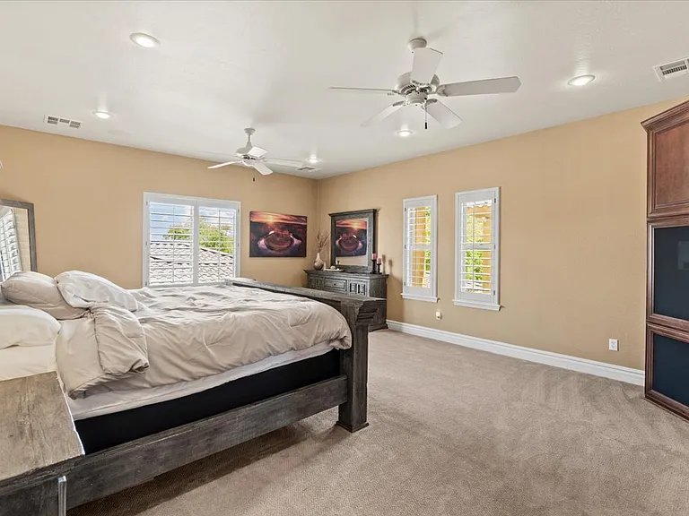 4053 E Thunderheart Ct — Photo 28