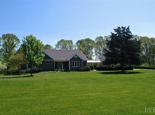 1194 Coolidge Dr, Lynchburg, VA 24503