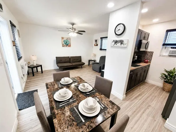 338 Van Buren St, Hollywood, FL